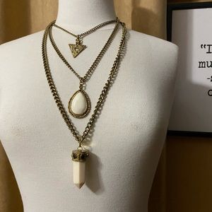 Women’s 3 tier necklace